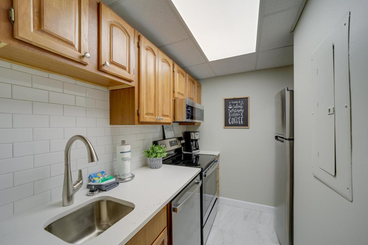 Stylish Gatlinburg Condo With Pool Walk Downtown! Bagian luar foto